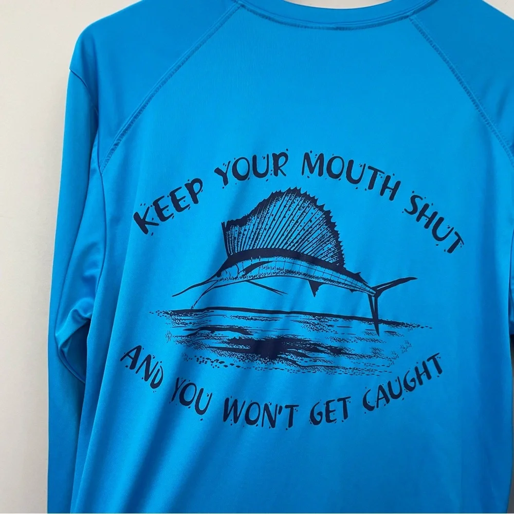 Mens sun shirt blue Marlin fishing shirt size M santa rosa beach florida long sl